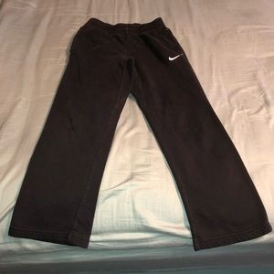 Boy’s Nike Sweatpants